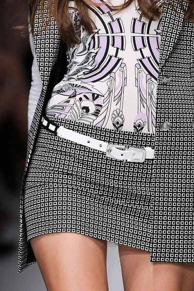 Look 79